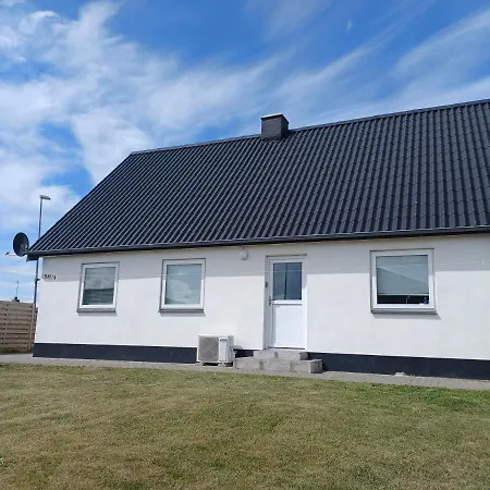 Nyaraló Nyrenoveret Sommerhus 200 M Fra Vesterhavet